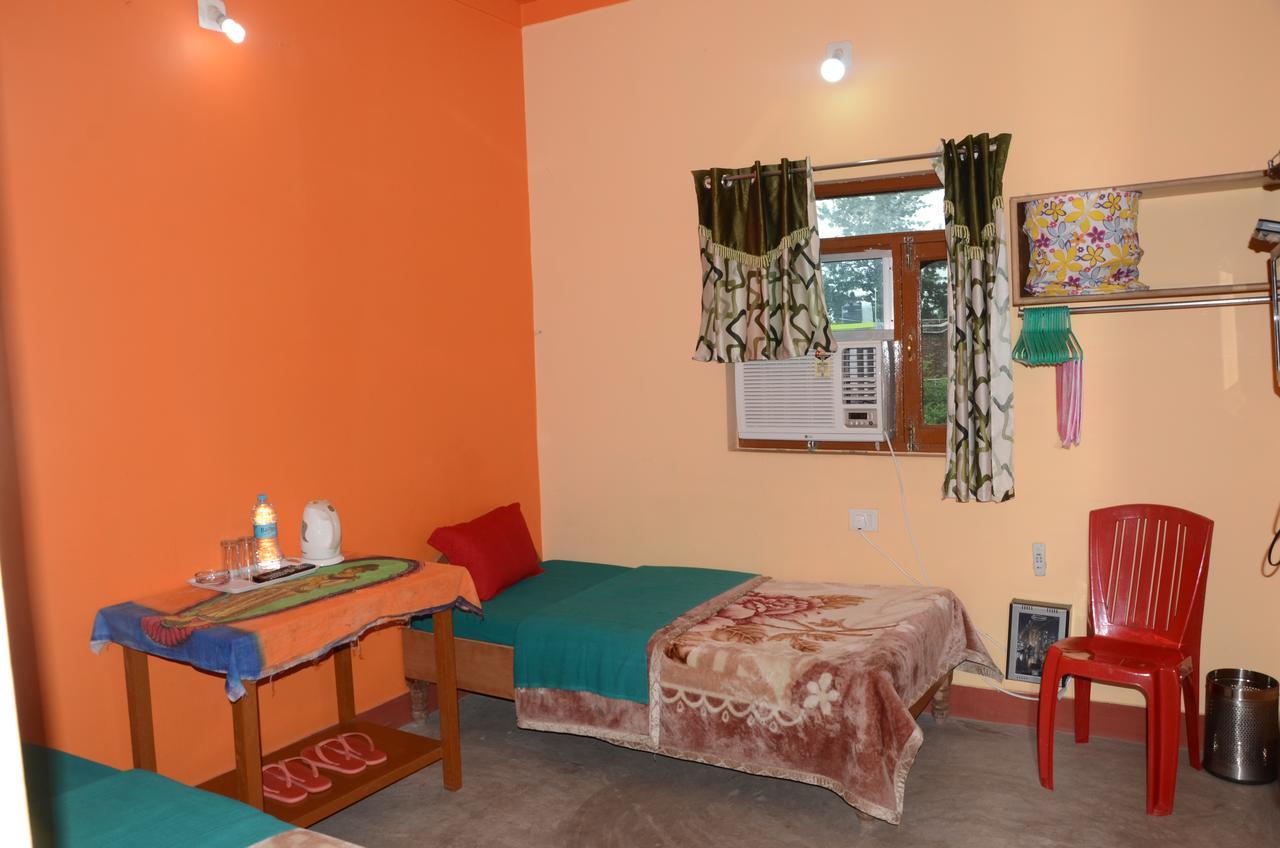 Kundanbazar Guest House Bodh Gaya Dış mekan fotoğraf