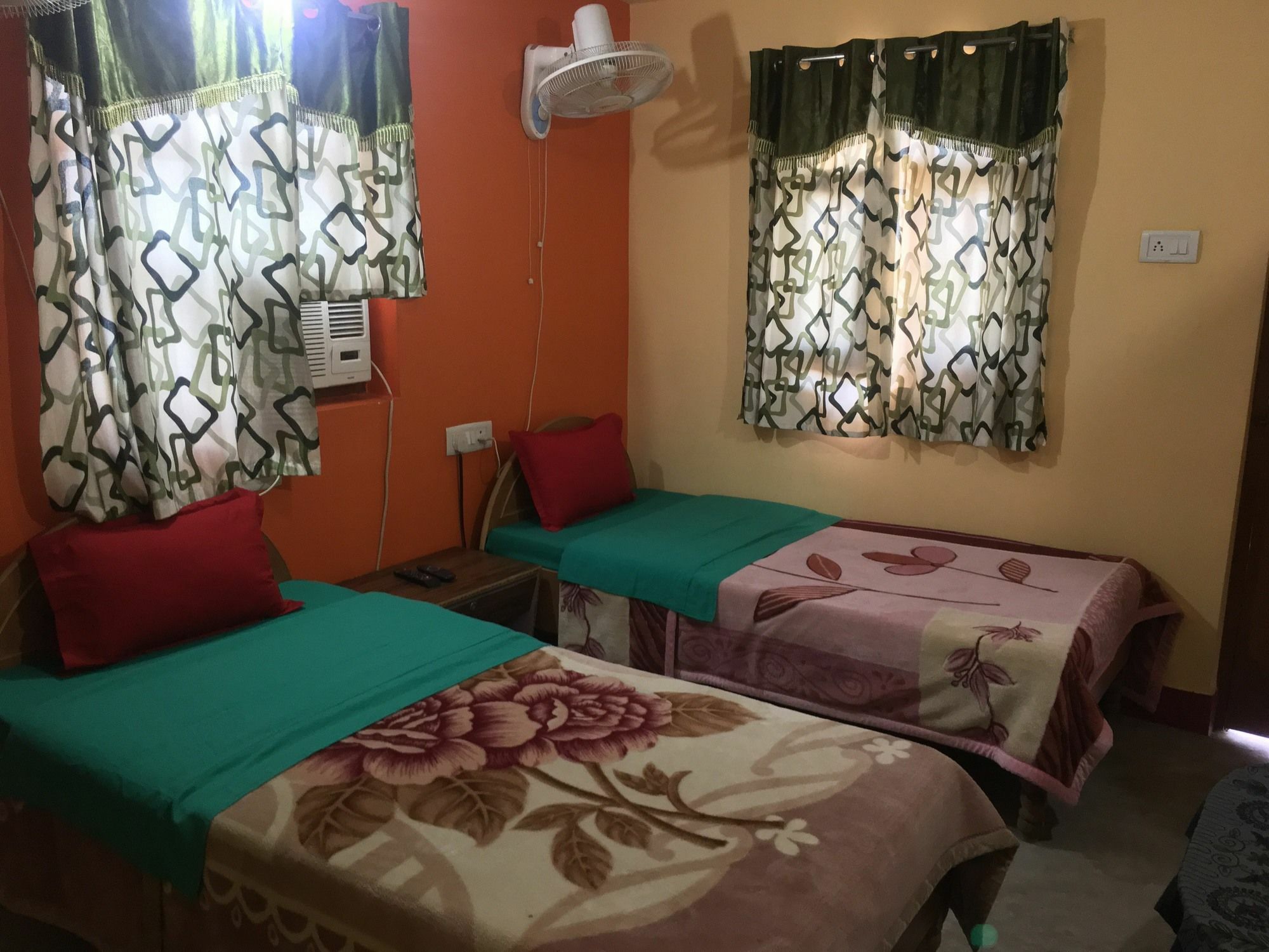 Kundanbazar Guest House Bodh Gaya Dış mekan fotoğraf